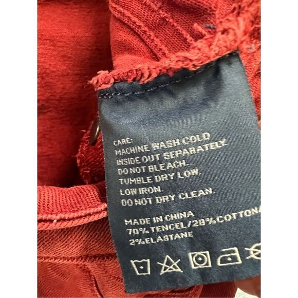 Marc by Marc Jacobs Candied Rum Red Stick Cropped Jeans Size 25 - Picture 5 of 8